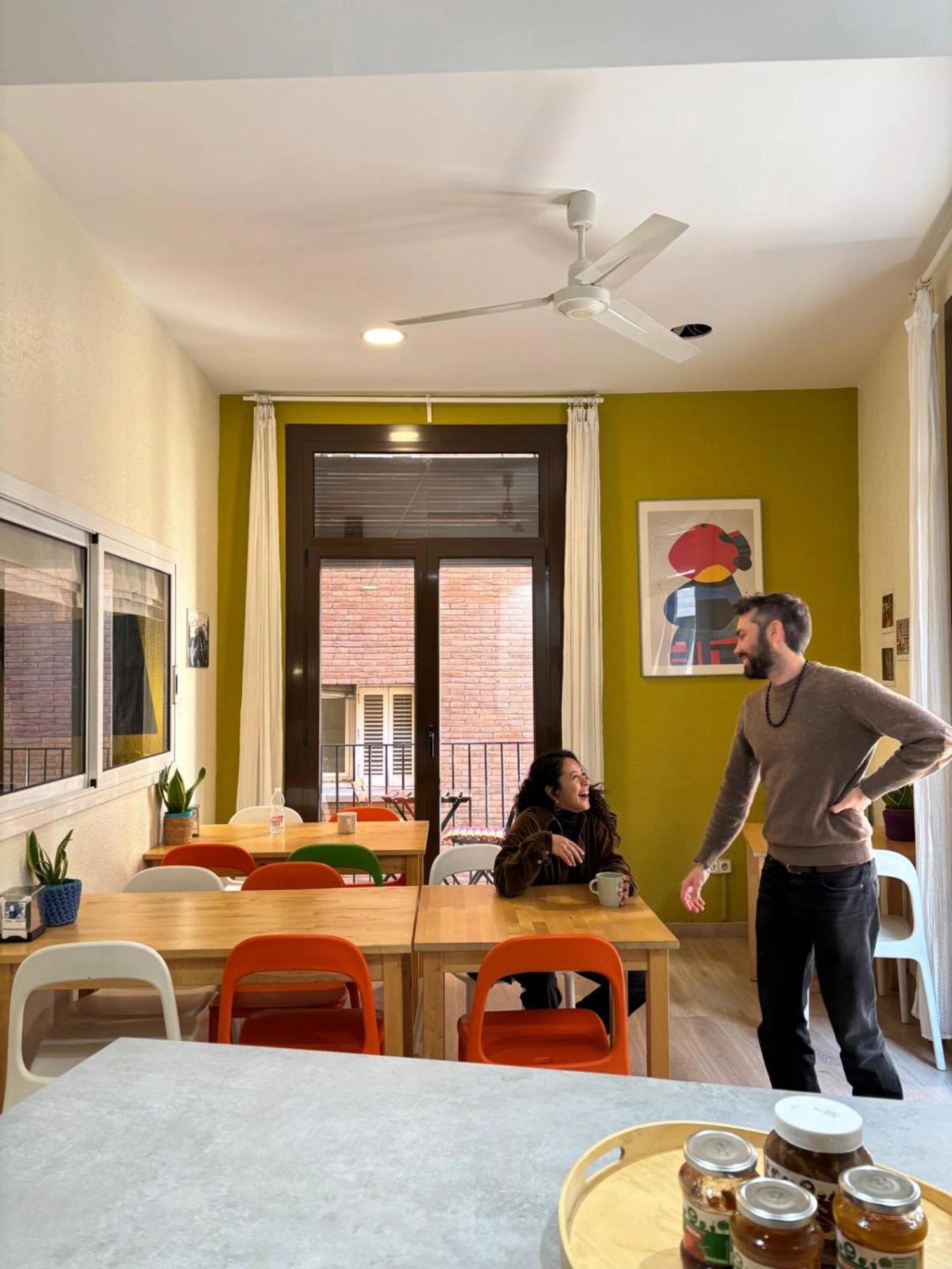 Itaca Hostel برشلونة المظهر الخارجي الصورة