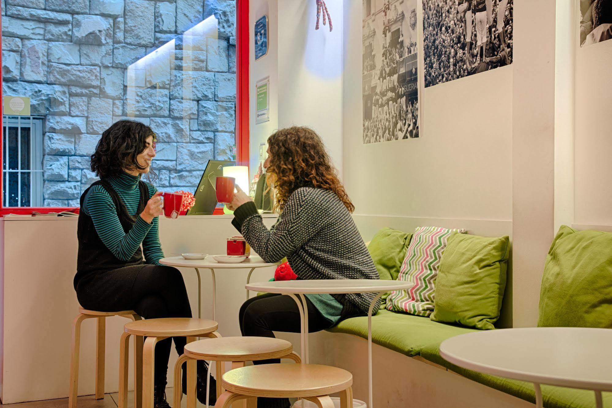 Itaca Hostel برشلونة المظهر الخارجي الصورة