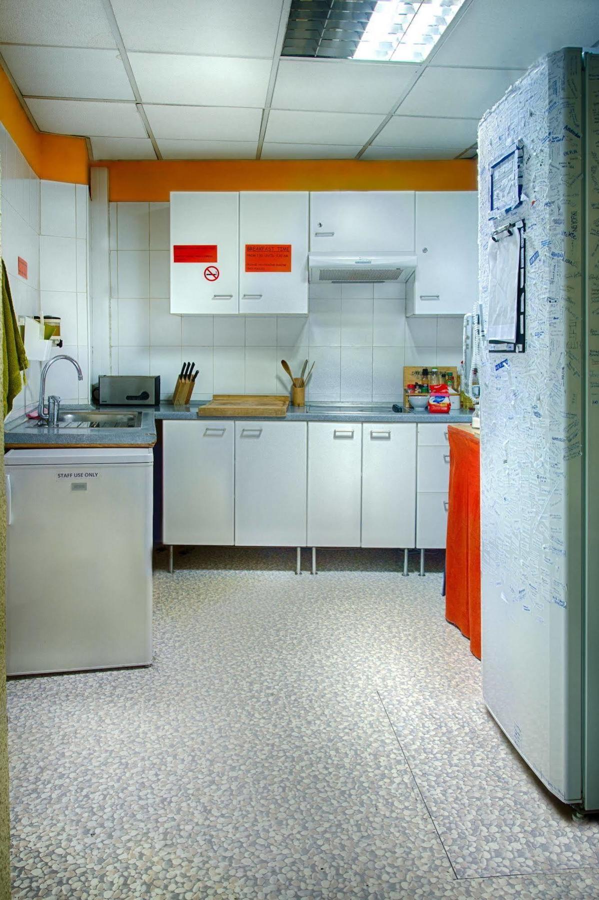 Itaca Hostel برشلونة المظهر الخارجي الصورة