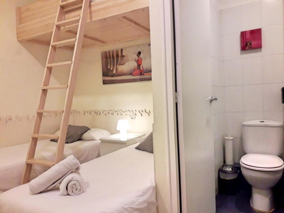 Itaca Hostel برشلونة المظهر الخارجي الصورة